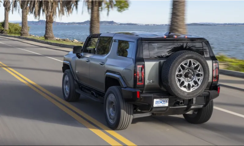 The 2025 GMC Hummer EV SUV: Electric Off-Road Beast